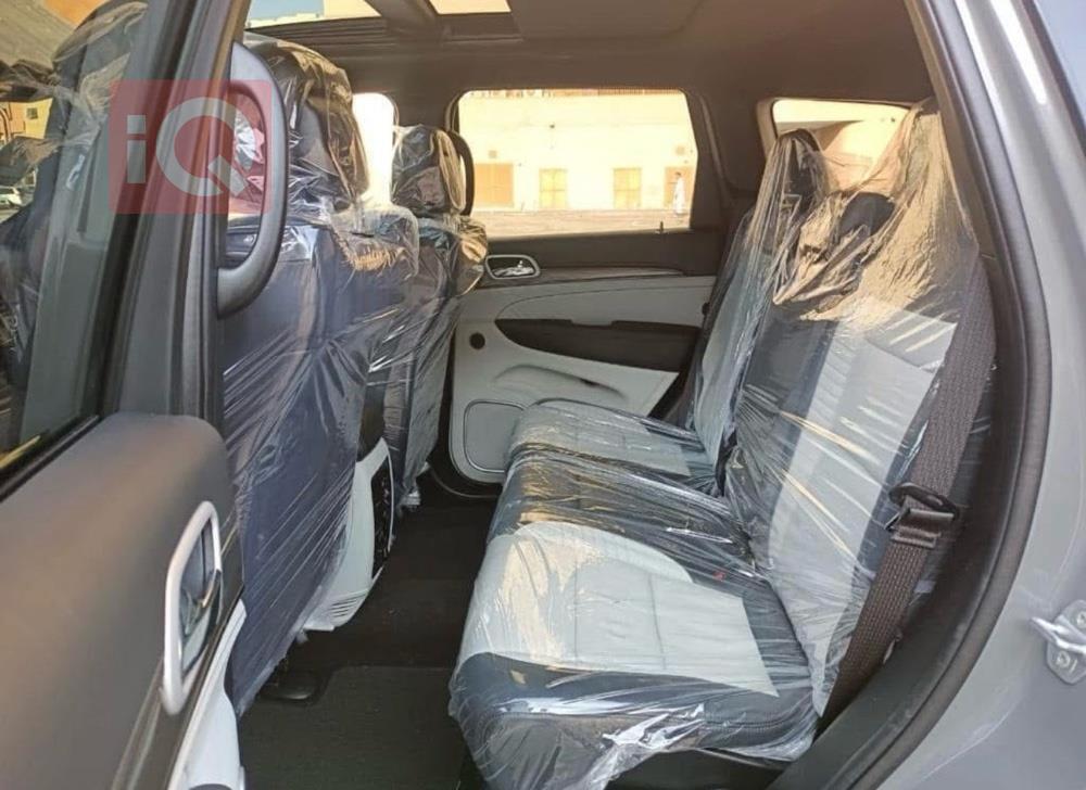 جيب جراند شيروكي